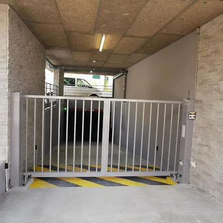 Pontaillac Standing 4 Couchages Appartement *